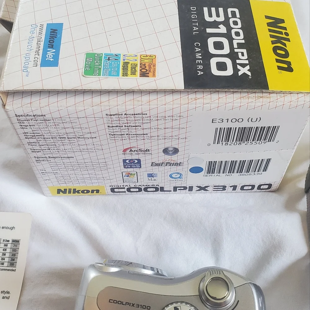 Nikon COOLPIX 3100 Silver Digital Camera 3.2M Pixels Box Original Manuals CD's